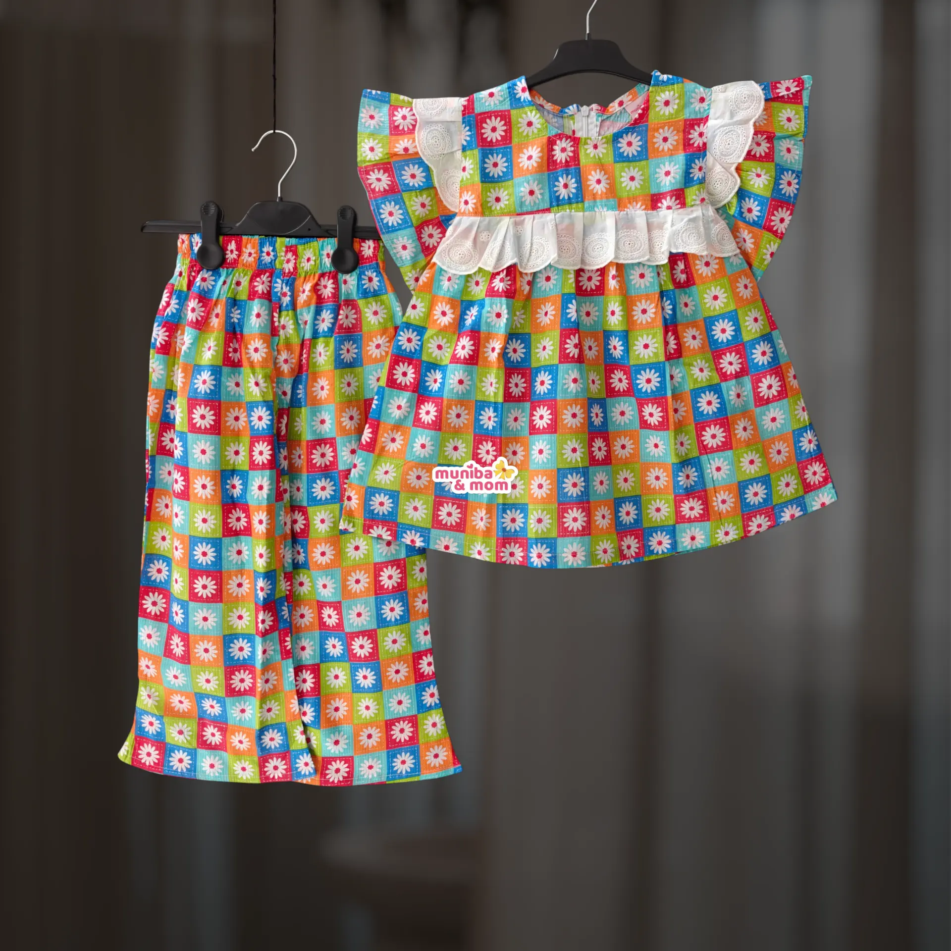 Multi floral Cotton Top-Set M11T2