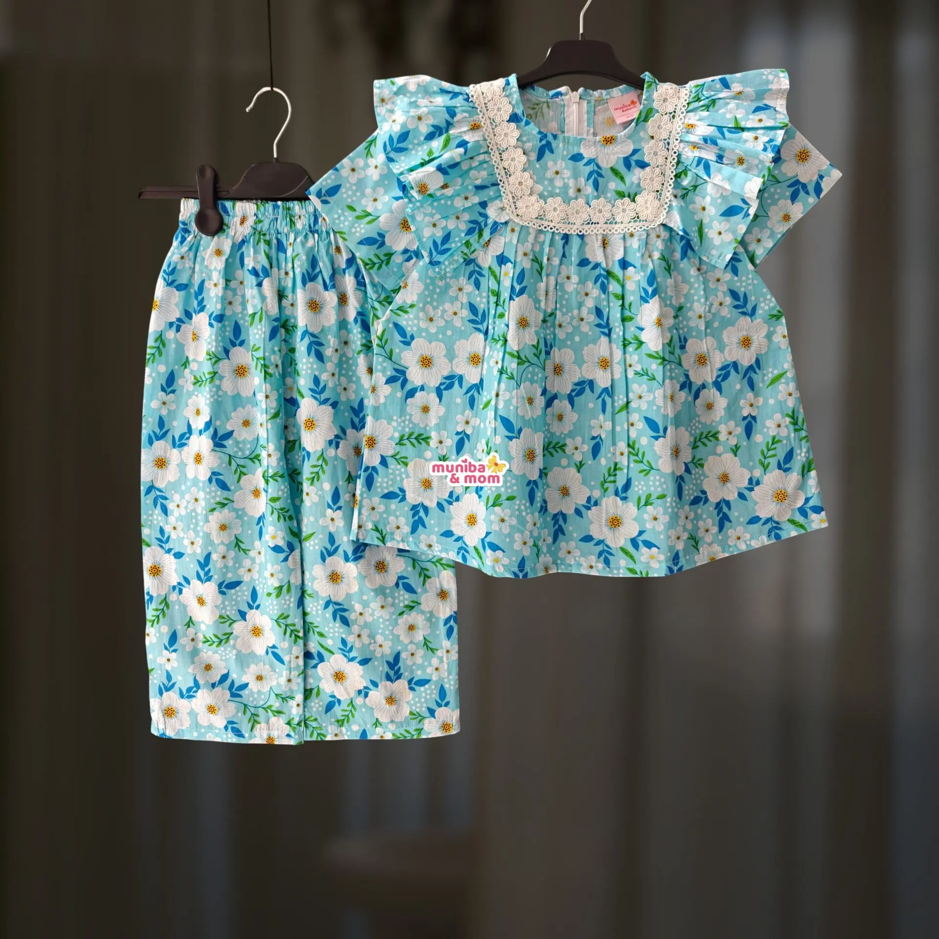 Sky floral cotton top-pant set M15T1