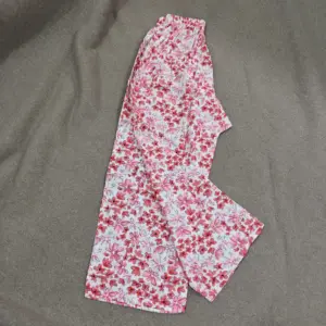 Red floral cotton pant (MP3T26)