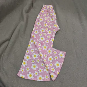 Pink floral cotton pant (MP3T29)