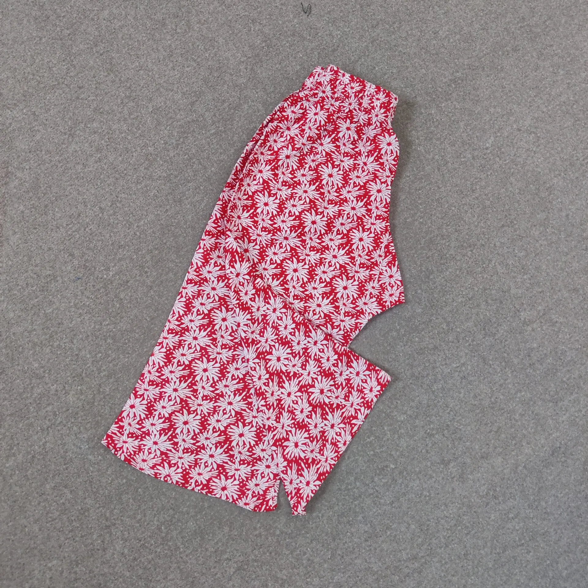 Red daisy cotton pant (MP3T38)